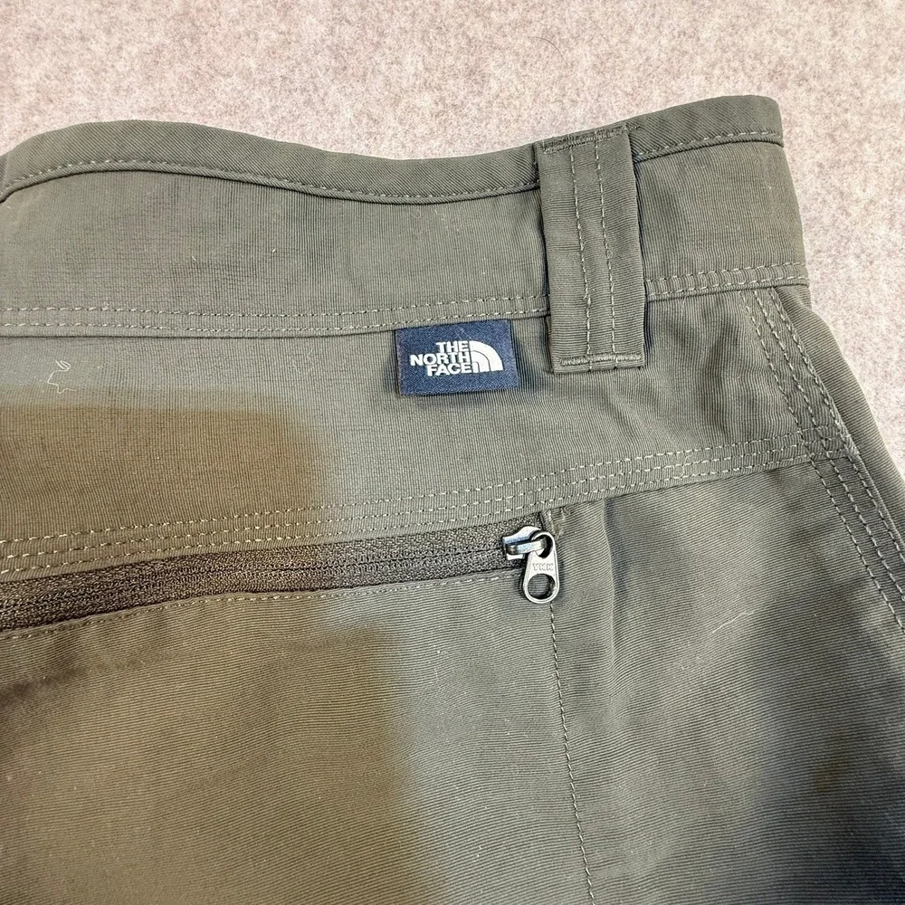 The North‎ Face Mens Cargo Shorts Olive Green Nylon Hiking Utility Size 36